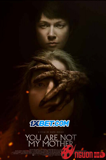 Bà Ấy Không Phải Mẹ Tôi