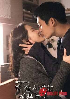 Chị Đẹp Mua Đồ Ăn Cho Tôi