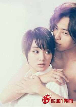 Ôm Em Từ Phía Sau