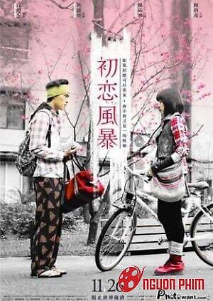 Sóng Gió Tình Đầu