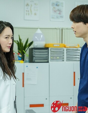 Pháp Y Của Nữ Hoàng: Thi Thể Là Thầy Sống