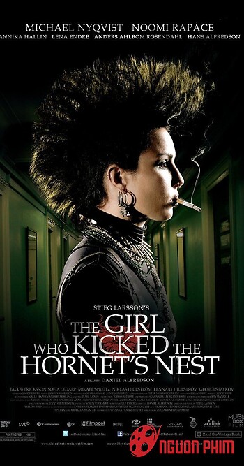 Thiếu Nữ Báo Thù