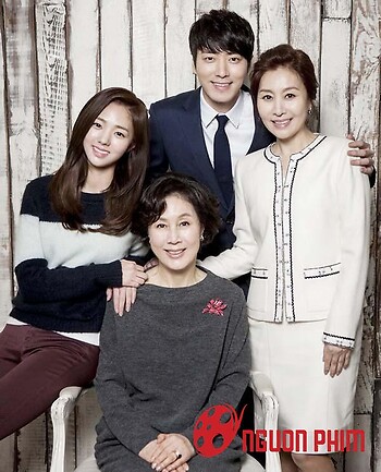 Tổ Ấm Yêu Thương