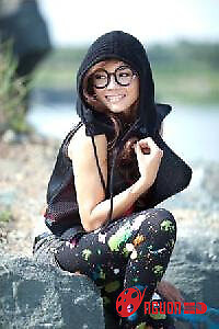 Đỗ Quyên Trong Mưa