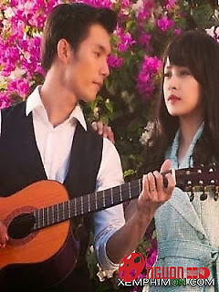 Vẫn Có Em Bên Đời